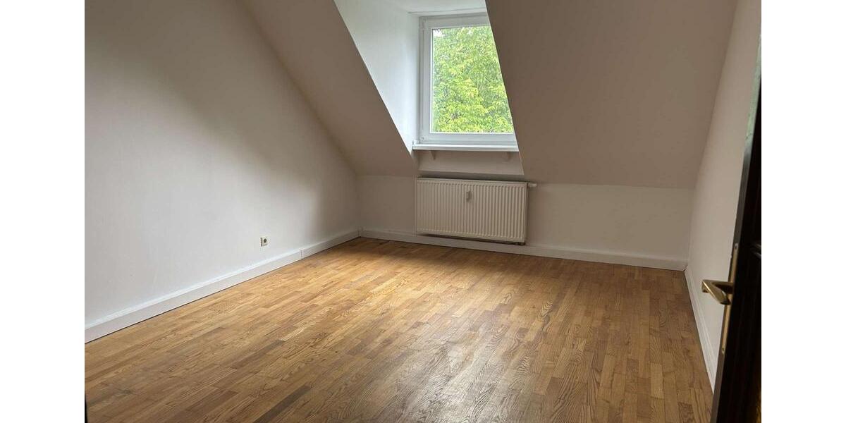 Dachgeschoßwohnung Dortmund Gartenstadt - 2 Zimmer, 63 m&sup2;, 500&euro; | Angebot:21693308