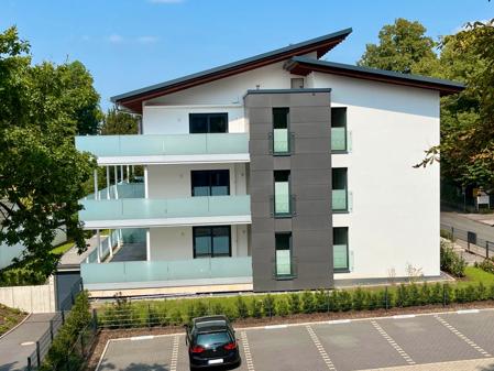 Exklusive Wohnung, BJ. 2023, XL-Balkon, Aufzug & Tiefgarage; Villenviertel in Iserlohn, zu vermieten 5 zimmer