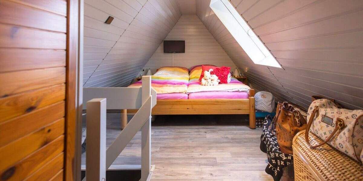 Doppelhaushälfte Bochum Hamme - 4 Zimmer, 101 m&sup2;, 299.000&euro; | Angebot:24687150