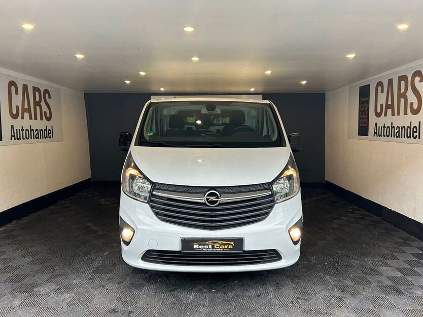 Opel Vivaro 75.000 km 9.900 € Bochum 44805
