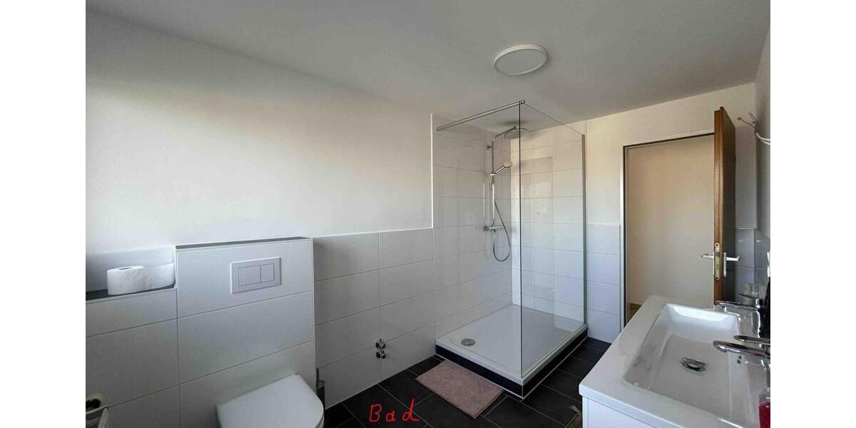 Dachgeschoßwohnung Bochum Bochum-Südwest - 4 Zimmer, 102 m&sup2;, 1.020&euro; | Angebot:24742539