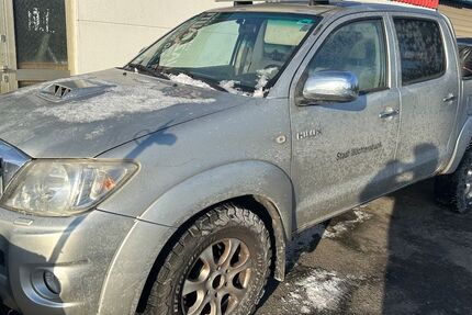 Toyota Hilux 121.000 km 15.000 &euro; Iserlohn 58640