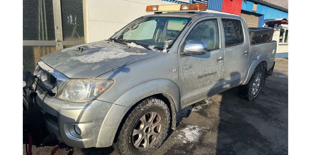 Toyota Hilux 121.000 km 15.000 &euro; Iserlohn 58640