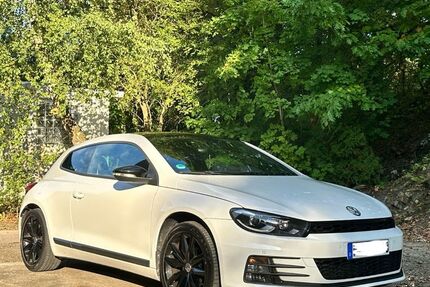 VW Scirocco 130.000 km 11.500 € Iserlohn 58642