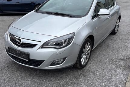 Opel Astra 84.000 km 5.300 &euro; Hagen 58093