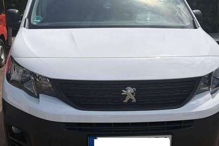 Peugeot Partner 145.000 km 7.300 &euro; Marl 45768