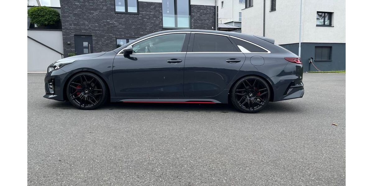 Kia pro ceed / ProCeed 53.000 km 22.999 &euro; Schwelm 58332