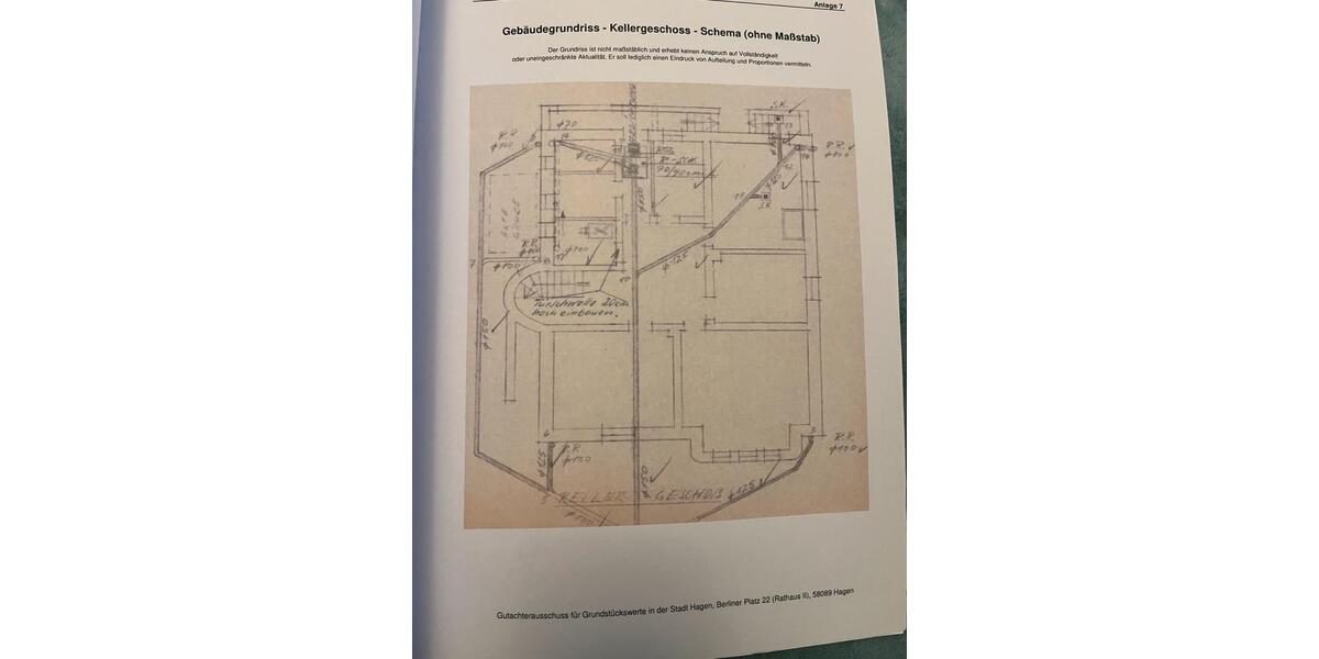 Villa Hagen Hagen-Nord - 10 Zimmer, 213 m&sup2;, 420.000&euro; | Angebot:25922926