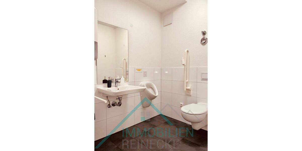 Etagenwohnung Iserlohn Zentrum - 2 Zimmer, 42 m&sup2;, 656&euro; | Angebot:24722812