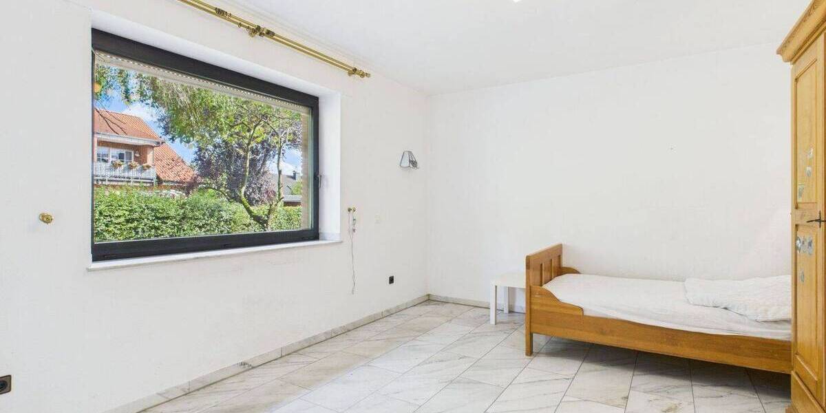 Einfamilienhaus Nordkirchen - 8 Zimmer, 360 m&sup2;, 850.000&euro; | Angebot:22920199