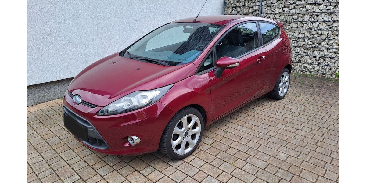 Ford Fiesta 164.200 km 2.950 &euro; Herten 45699