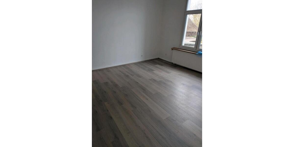 Etagenwohnung Schwelm - 4 Zimmer, 110 m&sup2;, 1.200&euro; | Angebot:25943765
