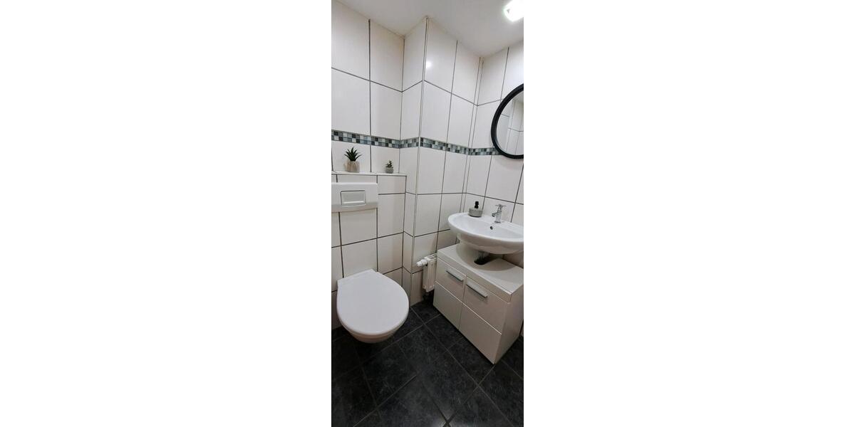 Reihenhaus Altena - 7 Zimmer, 130 m&sup2;, 223.000&euro; | Angebot:27285286
