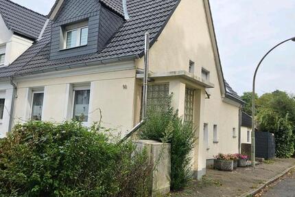 Haus Lünen - 6 Zimmer, 110 m&sup2;, 235.000&euro; | Angebot:27501266