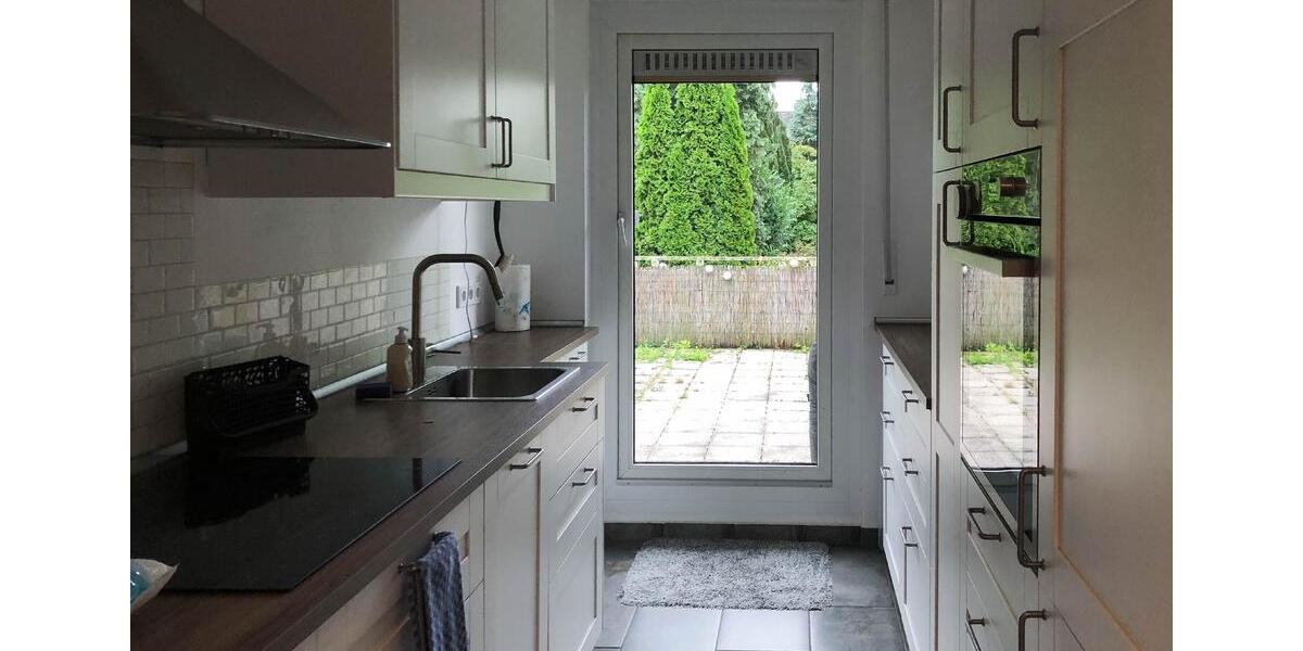 Schöne Wohnung im 1. OG mit Sonnenbalkon für 2 Personen 3 zimmer