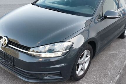 VW Golf 295.000 km 8.600 &euro; Lünen 44536