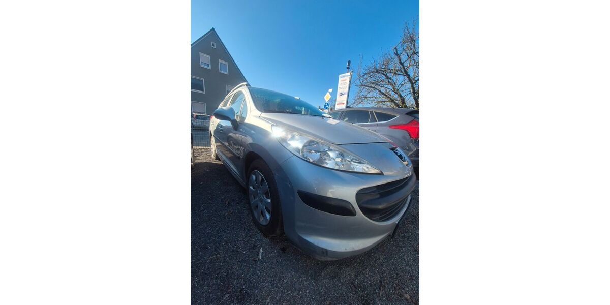 Peugeot 207 140.036 km 1.999 &euro; Lünen 44532
