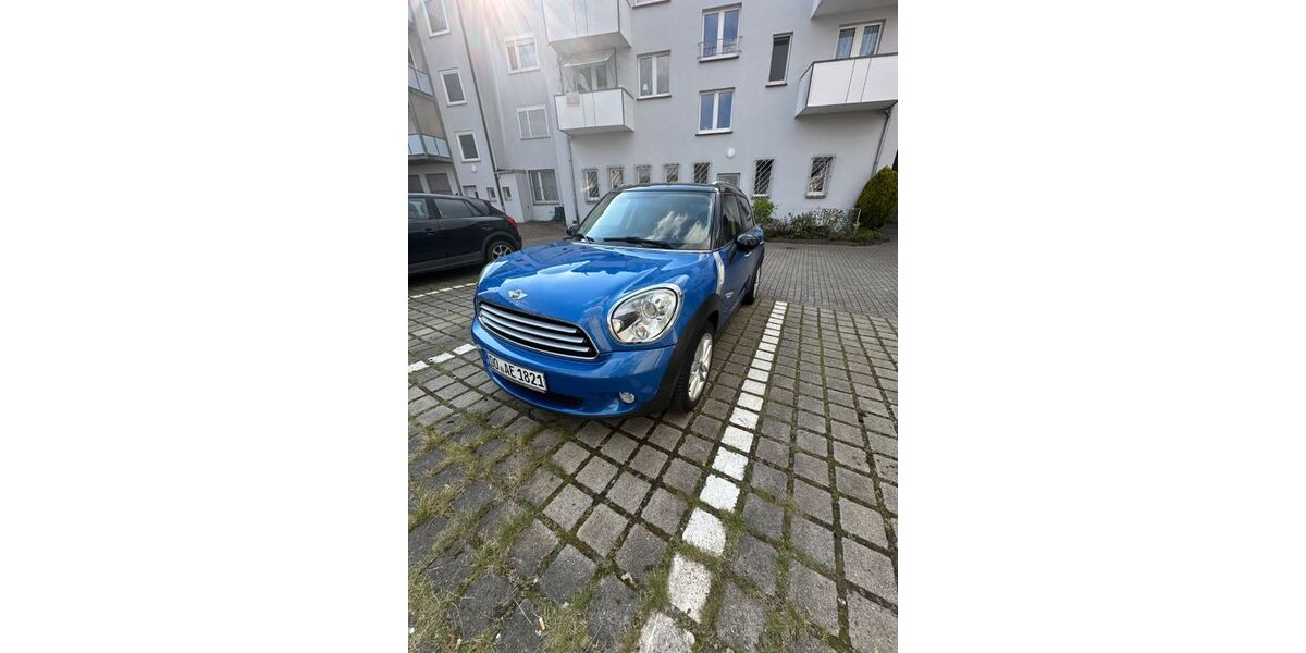 Mini Countryman D (Cooper) 220.000 km 5.600 &euro; Dortmund 44369