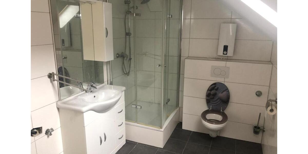 Etagenwohnung Hagen Hohenlimburg - 3 Zimmer, 75 m&sup2;, 595&euro; | Angebot:26020363