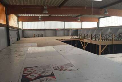 Halle in Bergkamen 5.150 € 1150 m² zimmer