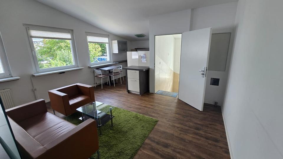 Etagenwohnung Dortmund Brackel - 1 Zimmer, 100 m&sup2;, 649&euro; | Angebot:24407594