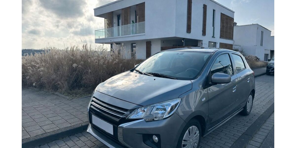 Mitsubishi Space Star 10.000 km 9.500 &euro; Dortmund 44309