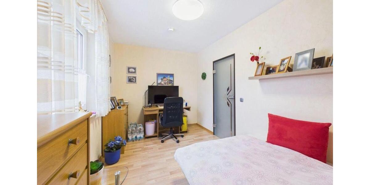 Erdgeschoßwohnung Herne Wanne - 3.5 Zimmer, 76 m&sup2;, 1.285&euro; | Angebot:25936398