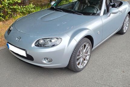 Mazda MX-5 98.500 km 7.490 &euro; Dortmund 44267