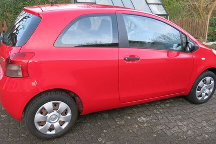 Toyota Yaris 203.000 km 1.590 &euro; Dortmund 44227