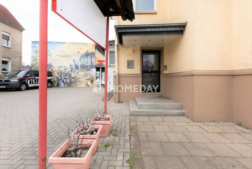 Vermietete Dachgeschoßwohnung mit 4 Zimmern und schöner Ausstattung in Herne-Süd