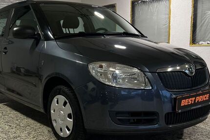 Skoda Fabia 145.000 km 3.990 &euro; Unna 59425