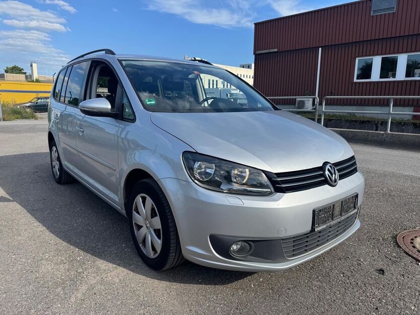 VW Touran 264.000 km 4.800 € Wuppertal 42389
