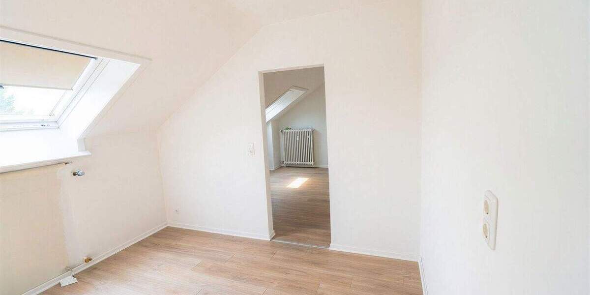 Mehrfamilienhaus, Wohnhaus Dortmund Aplerbeck - 9 Zimmer, 256 m&sup2;, 569.000&euro; | Angebot:25696377