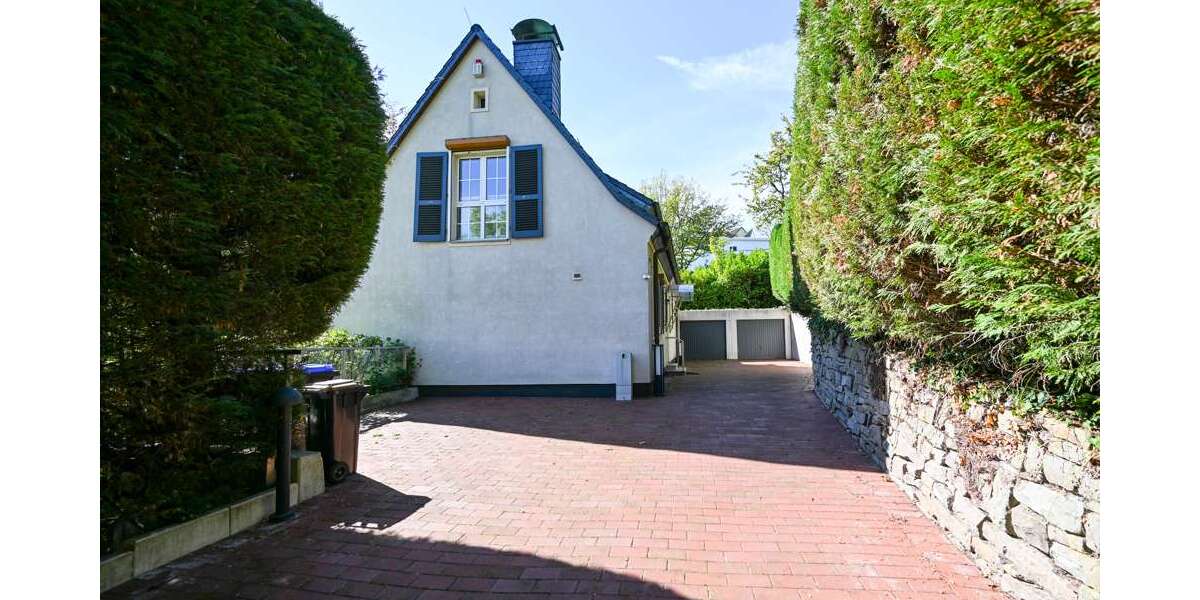 Einfamilienhaus Hattingen Niederbonsfeld - 5 Zimmer, 199 m&sup2;, 1.800&euro; | Angebot:27505935
