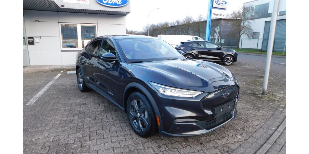 Ford Mustang Mach-E 58.000 km 27.980 &euro; Selm 59379