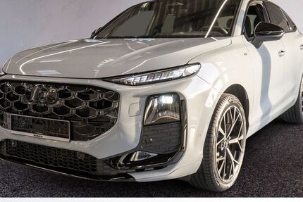 Audi Q3 4.999 km 68.990 &euro; Menden 58706