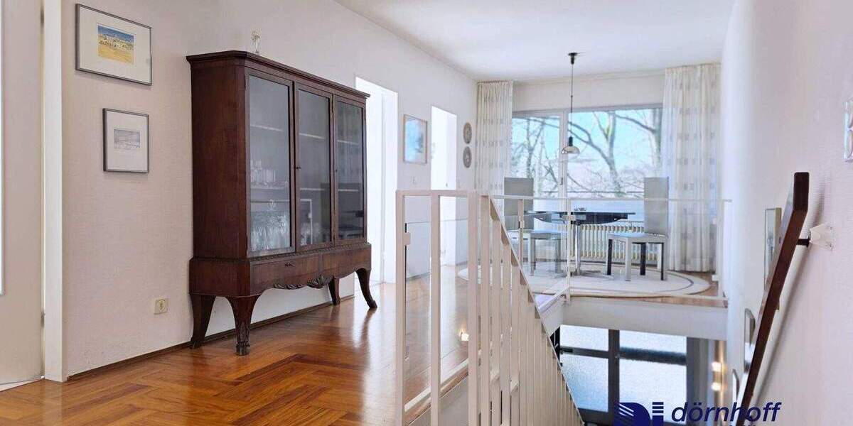 Etagenwohnung Dortmund / Kirchhörde Kirchhörde - 5 Zimmer, 210 m&sup2;, 530.000&euro; | Angebot:25728701