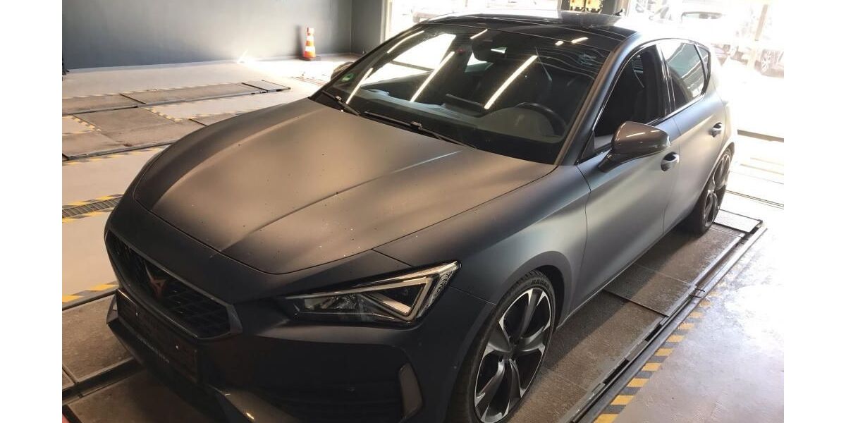 Cupra Leon 74.643 km 26.879 &euro; Hagen 58091
