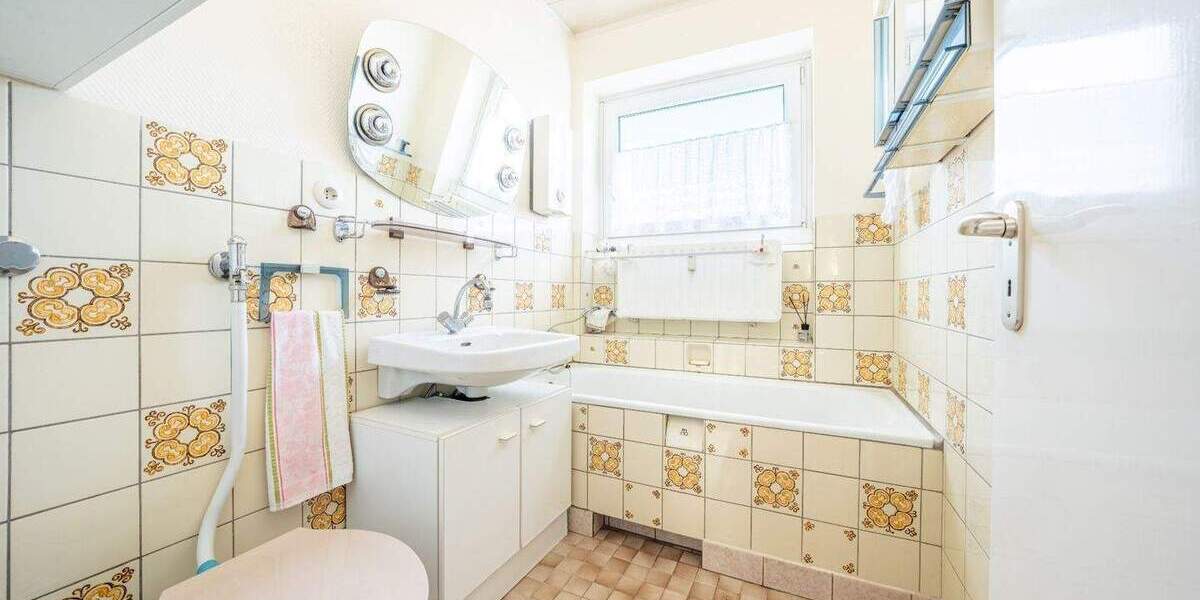 Etagenwohnung Dortmund Berghofen - 3 Zimmer, 68 m&sup2;, 149.000&euro; | Angebot:25738483