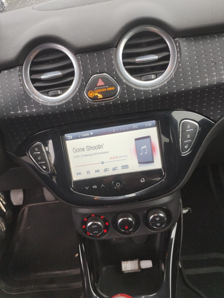 Opel Adam 127.000 km 5.100 € Hamm 59065