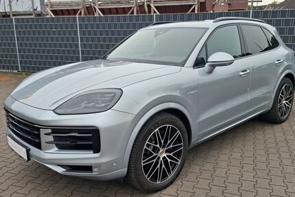 Porsche Cayenne 29.893 km 82.890 &euro; Selm 59379
