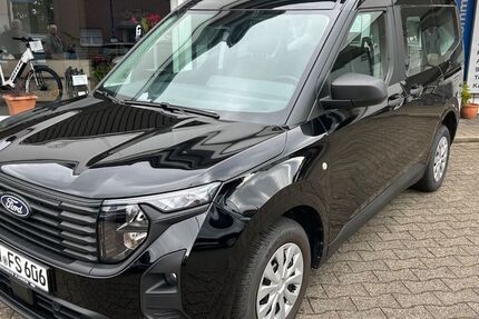 Ford Tourneo Courier 14.900 km 23.490 &euro; Kamen 59174