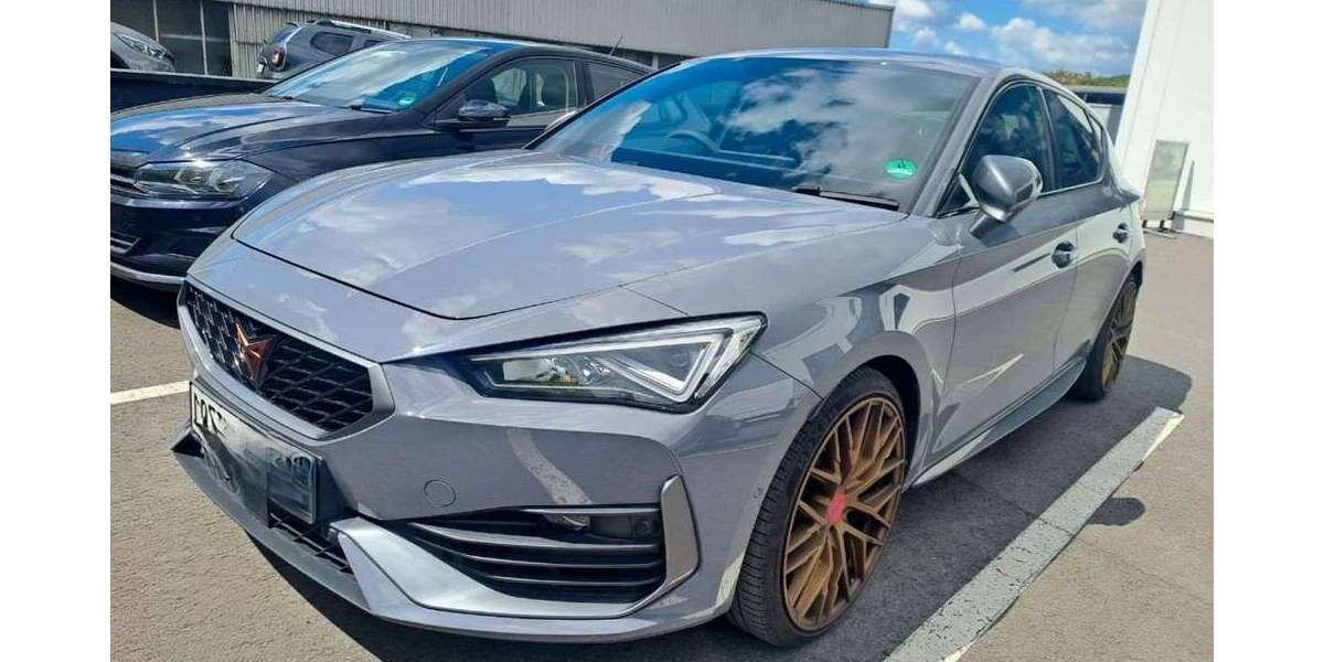 Cupra Leon 36.900 km 25.899 &euro; Iserlohn 58640