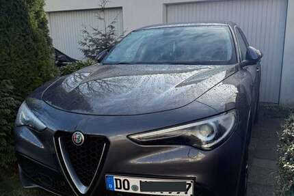 Alfa Romeo Stelvio 137.000 km 17.499 &euro; Dortmund 44269