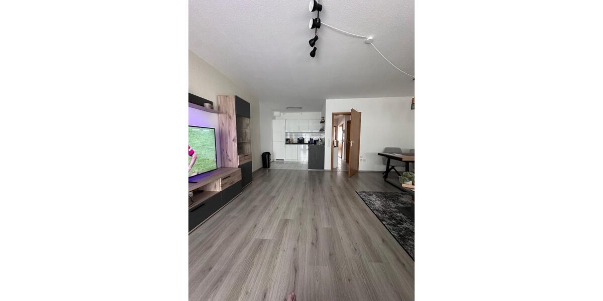 Moderne 2,5-Zimmer Eigentumswohnung mit Stellplatz und Balkon 2 zimmer