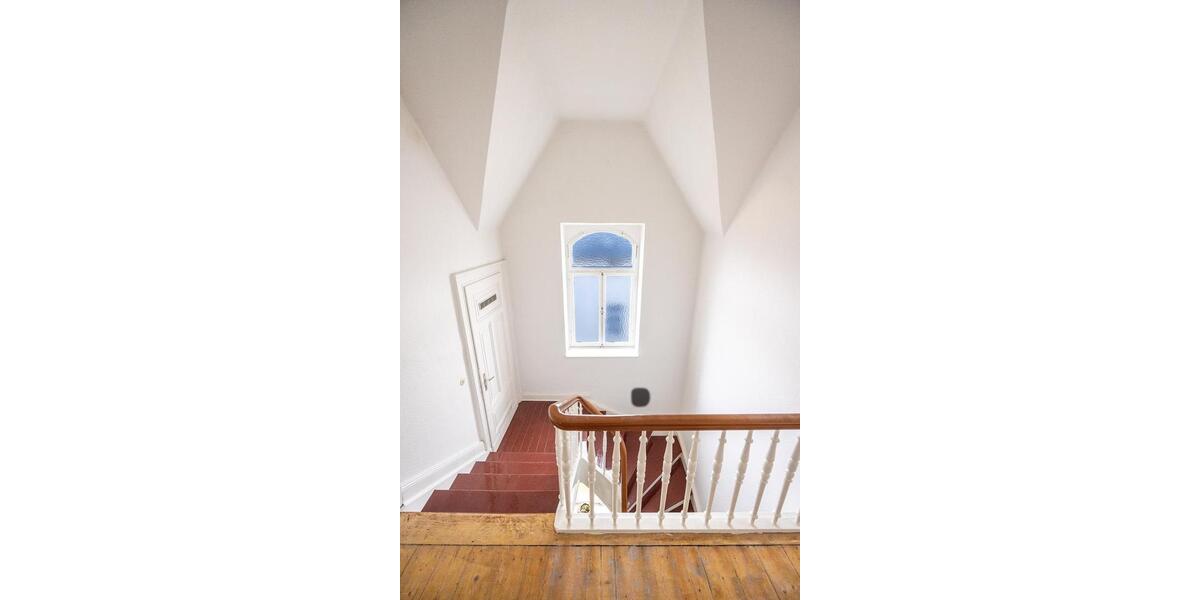 Dachgeschoßwohnung Iserlohn Gerlingsen - 4 Zimmer, 119 m&sup2;, 1.375&euro; | Angebot:26309169