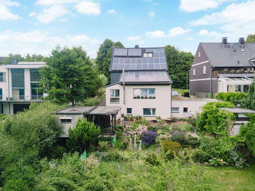 Haus zum Kaufen in Bochum Stiepel 799.000 € 190 m²