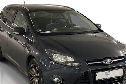 Ford Focus 154.000 km 6.990 € Gelsenkirchen 45884