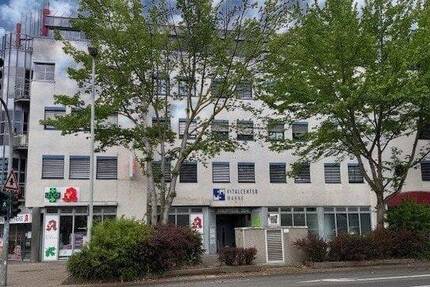 Praxis oder Büroräume in zentraler Lage! zimmer