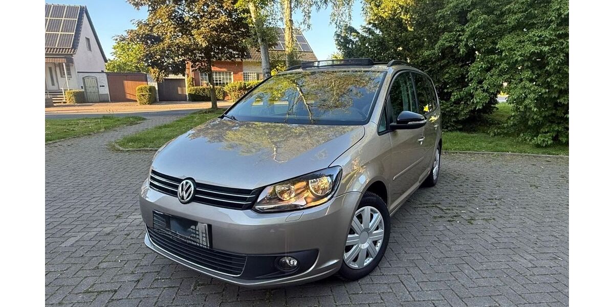 VW Touran 128.552 km 11.500 &euro; Lüdinghausen 59348